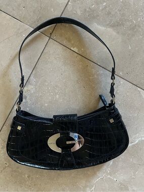 Vintage Y2K Guess Shoulder Bag